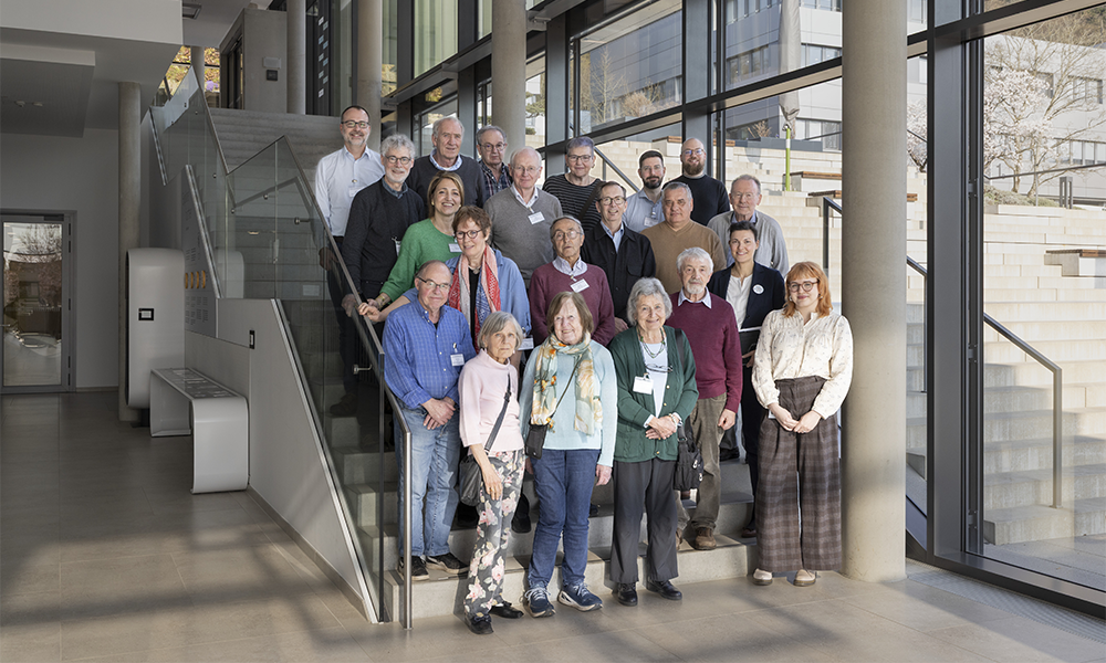 Retirees’ Afternoon participants gathered at the EMBL Imaging Centre in Heidelberg.