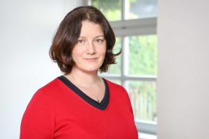 Headshot of Alice McHardy, group leader at HZI