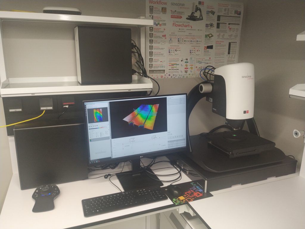 Sensofar optical profiler with monitor showing a sample rendering