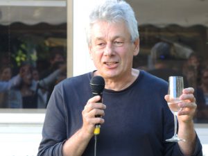 Head of EMBL Monterotondo, Philip Avner, makes a toast.