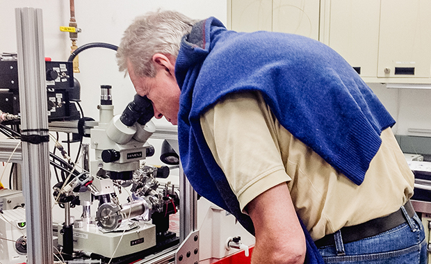 Wilmanns checks that nozzles for sample delivery are working during a test run. PHOTO: EMBL/Daniel Passon