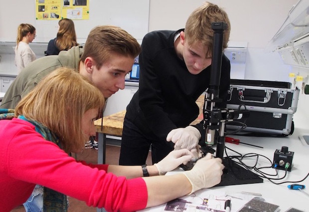 Microscope assembly