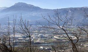 This photo shows the European Photon and Neutron (EPN) science campus on the peninsula at the confluence of the Isère and Drac rivers, where EMBL Grenoble is located.