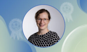 Portrait of Eva Kowalinski illustrating her Prix Forcheurs Jean-Marie Lehn 2025. @European Molecular Biology Laboratory (EMBL)