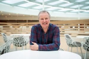 Portait photo of Peer Bork.